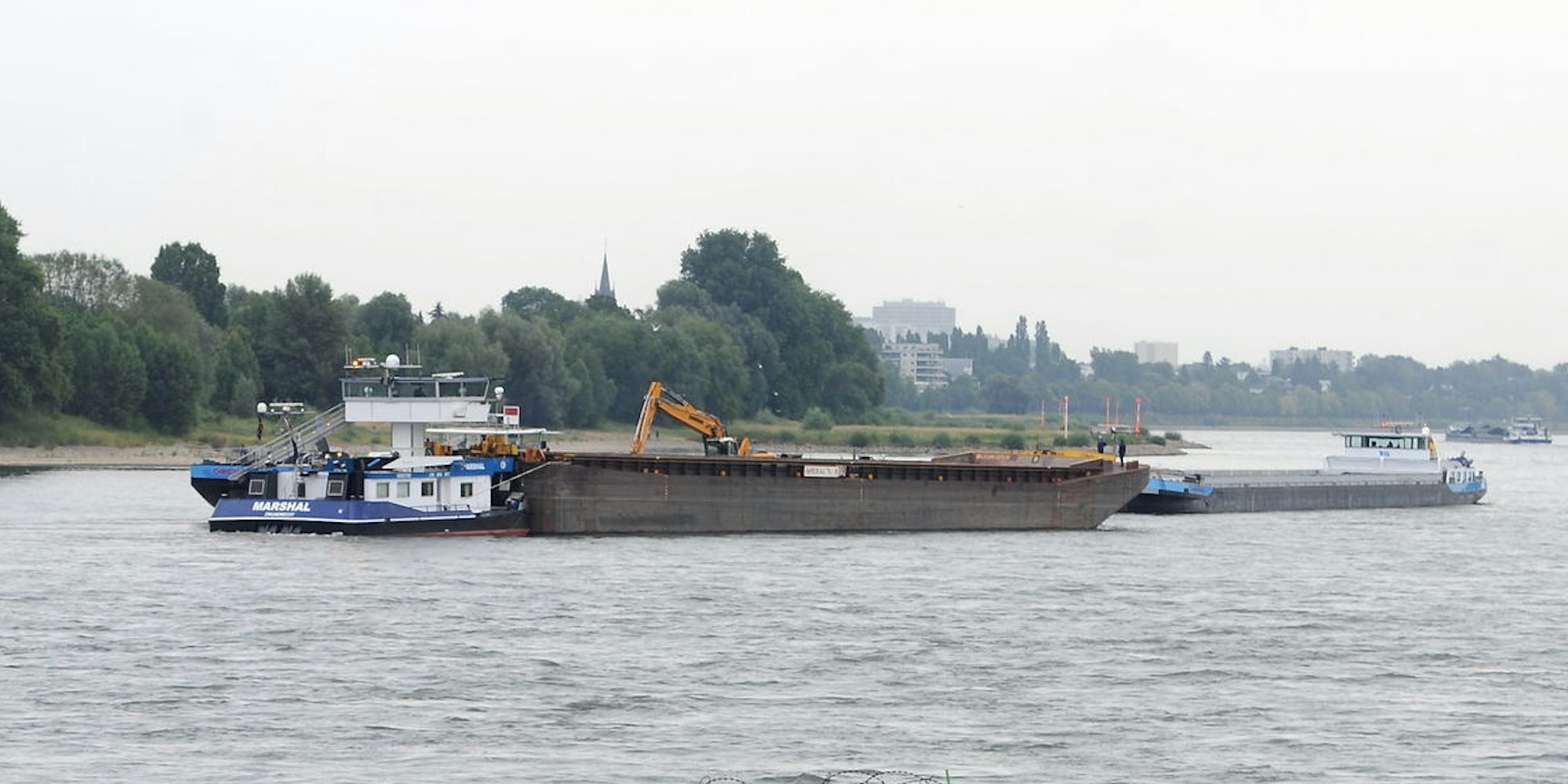 Container Schiff Rhein haverie