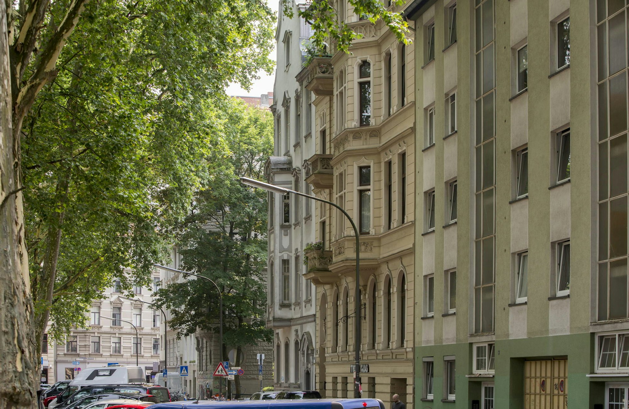 Häuserfassaden am Rathenauplatz