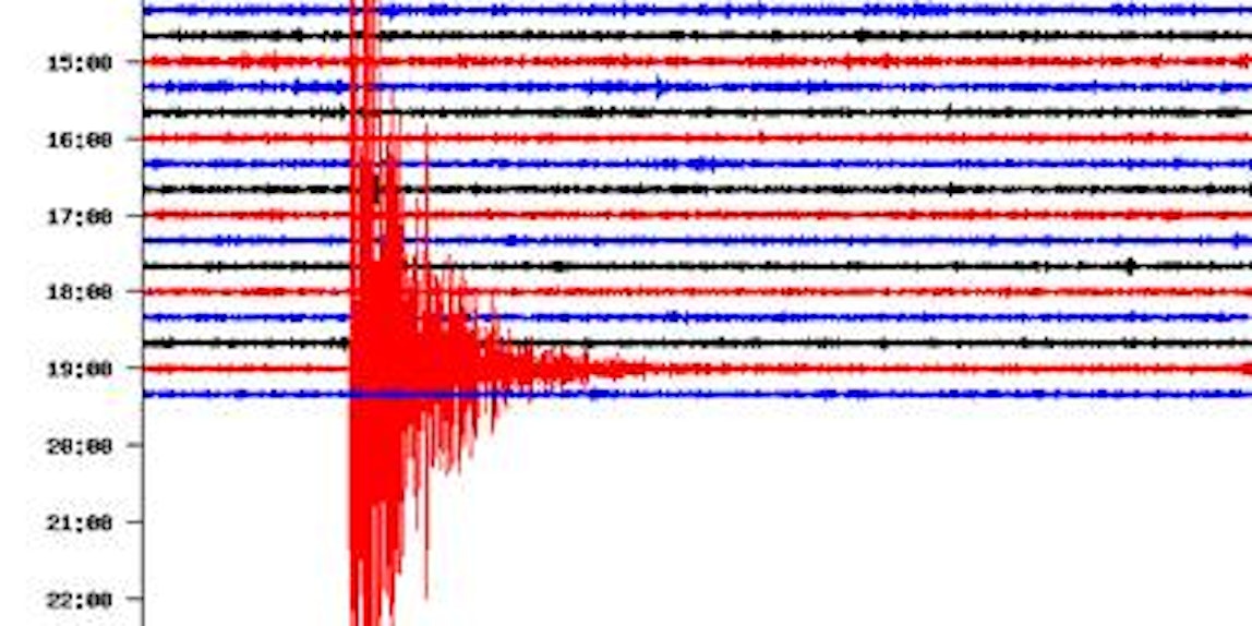 Um kurz nach 21 Uhr hat die Erdbebenstation Bensberg das Erdbeben verzeichnet. (Grafik: Erdbebenstation Bensberg)