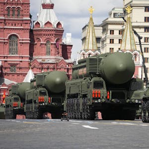 Die russische Armee verfügt über zahlreiche Raketen, die mit Atomsprengköpfen bestückt werden können.