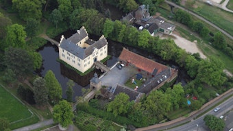 Burg Morenhoven