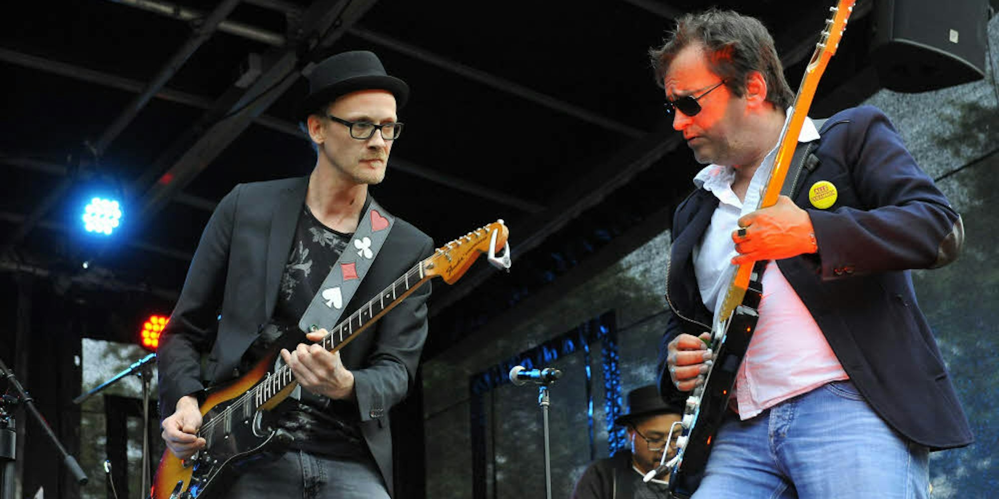 Gitarrist Wulf Hanses-Ketteler (l.) und Dieter Kirchenbauer rocken seit vielen Jahren zusammen.