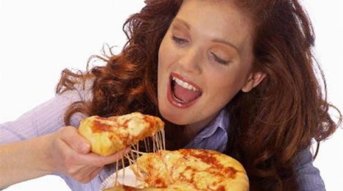 Eine krosse, lecker belegte Pizza - wie gesund ist sie wirklich?