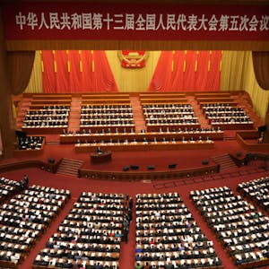 Li Keqiang stimmte die Chinesen auf der Jahrestagung des Volkskongresses auf harte Zeiten ein.