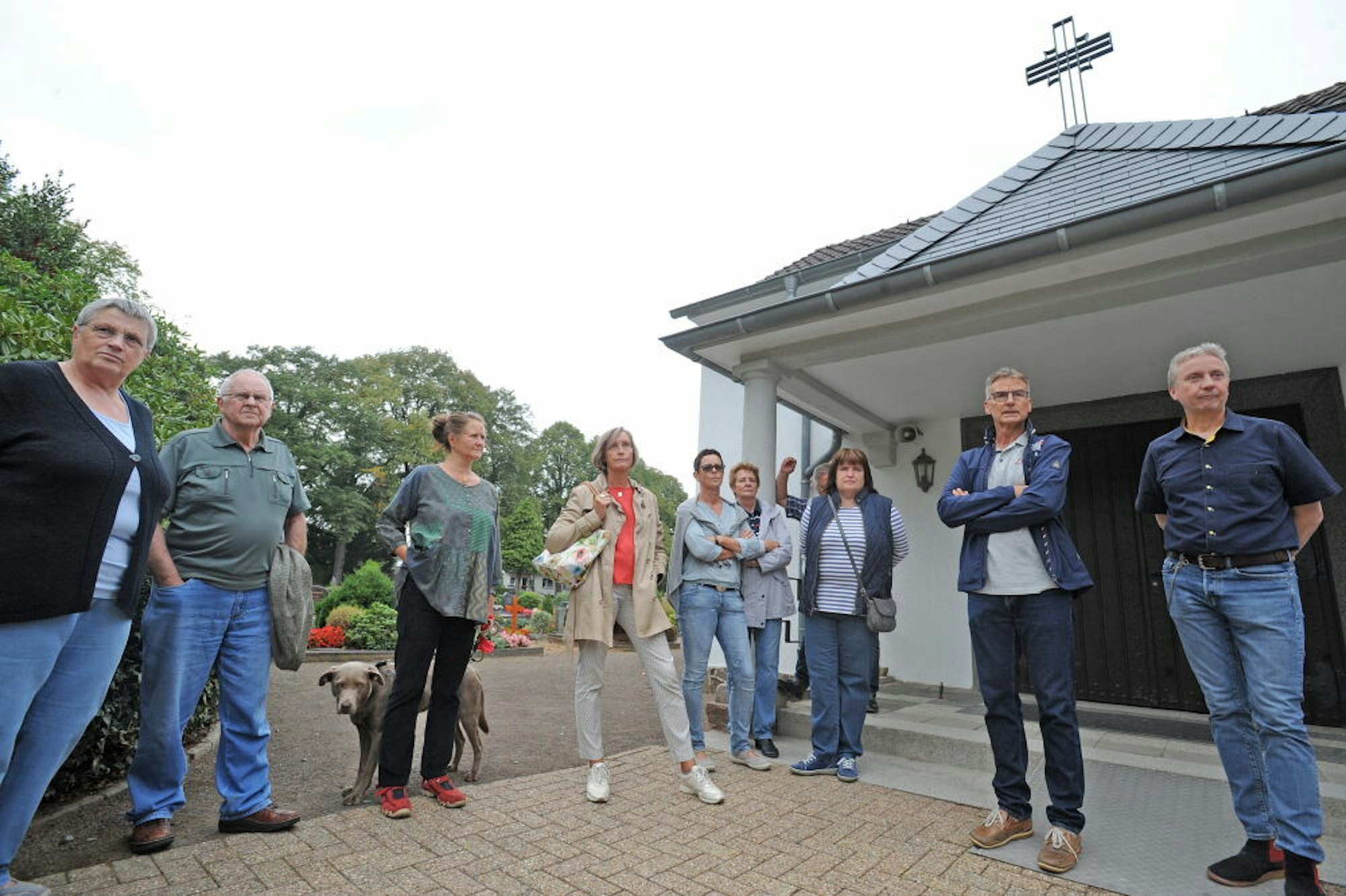 Für die Trauerhalle des Kommunalfriedhofs in Witzhelden will die SPD eine neue Lautsprecheranlage, die auch Übertragungen nach draußen ermöglicht.