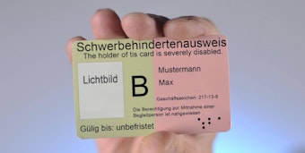 Ein Schwerbehindertenausweis (Symbolbild)