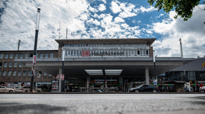 Das Gebäude des Hauptbahnhofs in Essen
