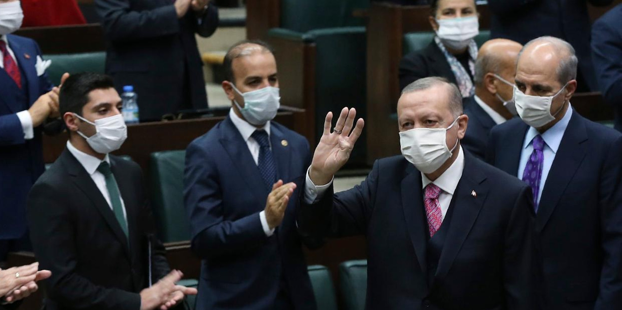 Erdogan mit Maske