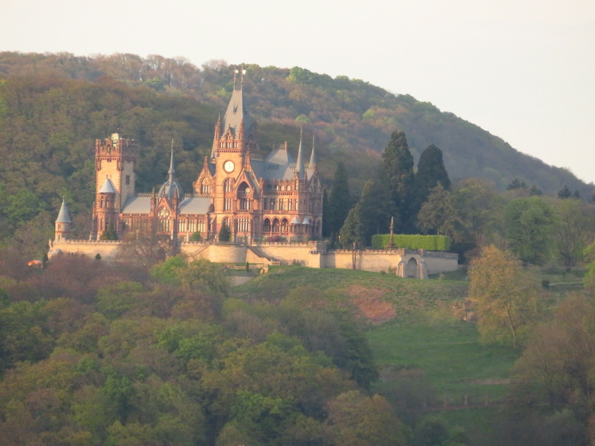 Schloss Drachenburg_Bildgröße ändern
