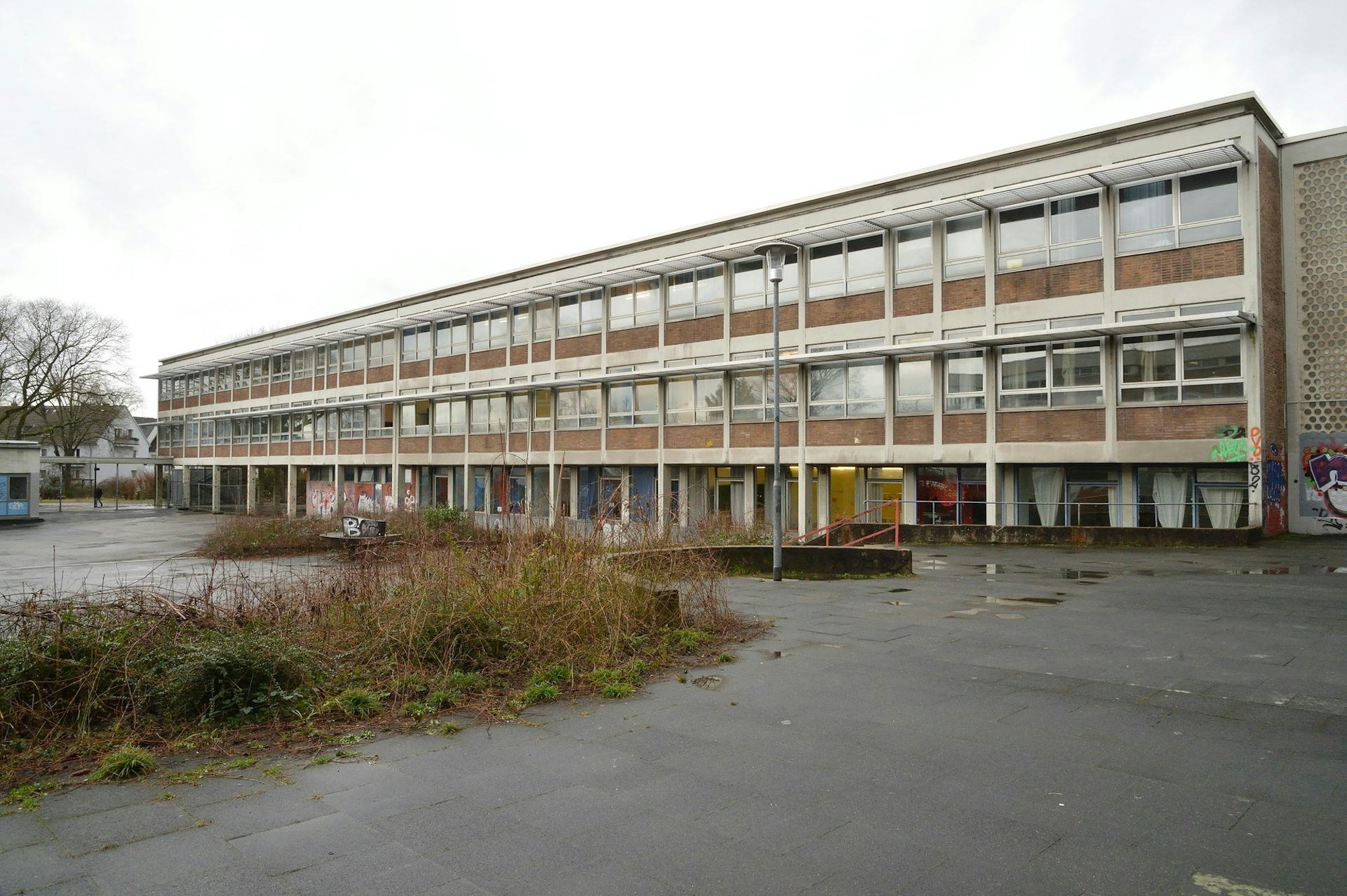 Nicolaus-Cusanus-Gymnasium Schulhof