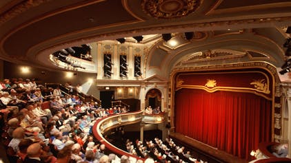 Theater Oper