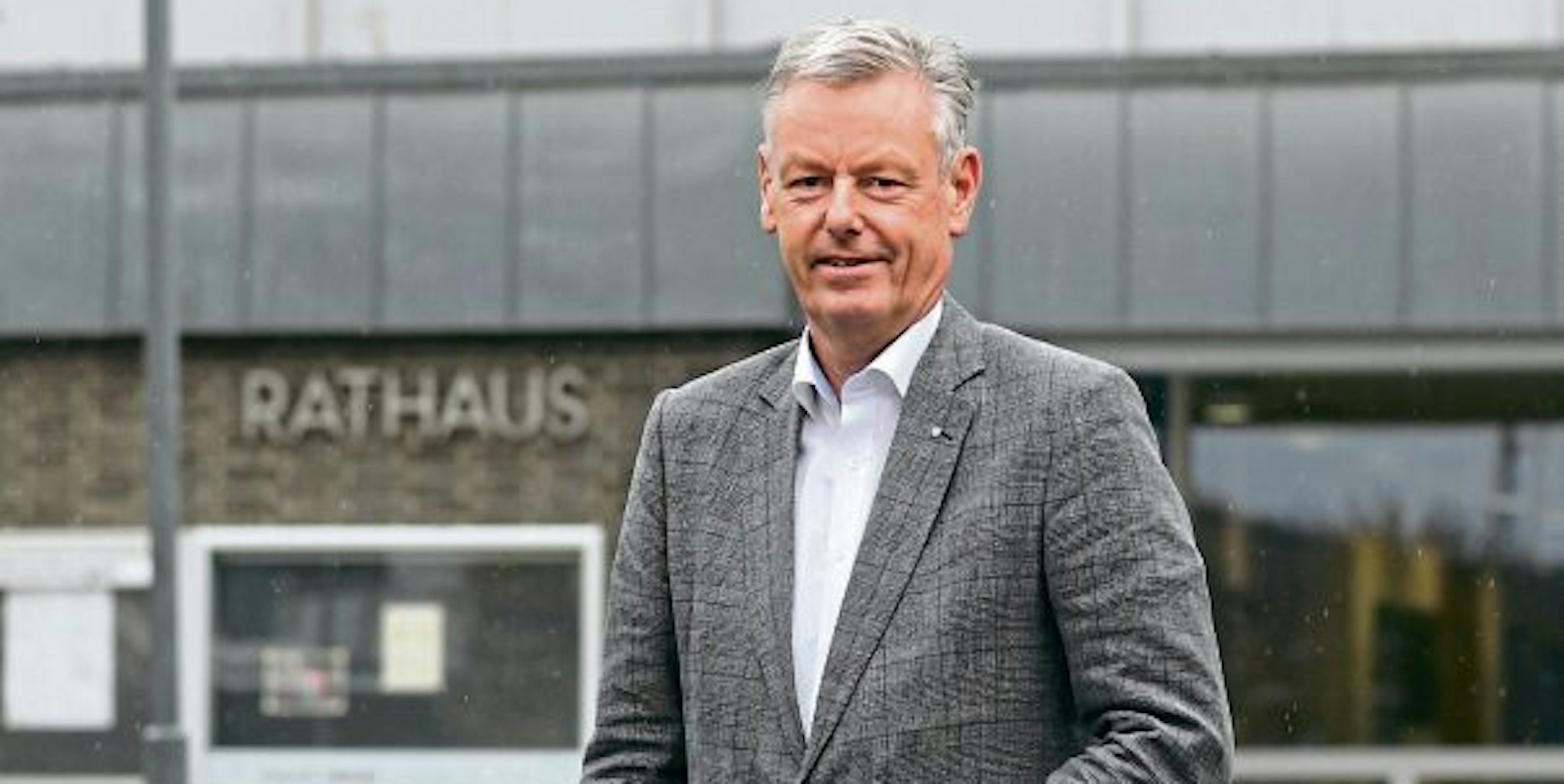 Die Entscheidung für eine Karriere in der Stadtverwaltung habe er nie bereut, sagt Horst Krybus. Jetzt verlässt er das Bürgermeisterbüro im Rathaus und geht in den Ruhestand.