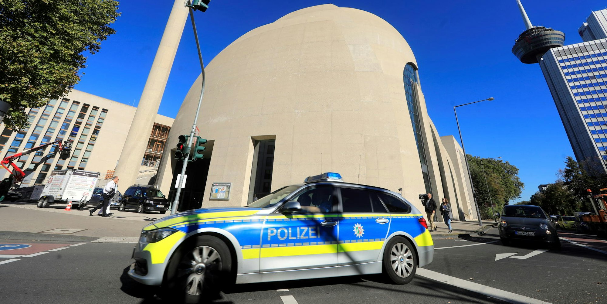 Polizei vor Moschee