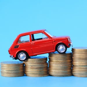 Symbolbild Auto Geld sparen
