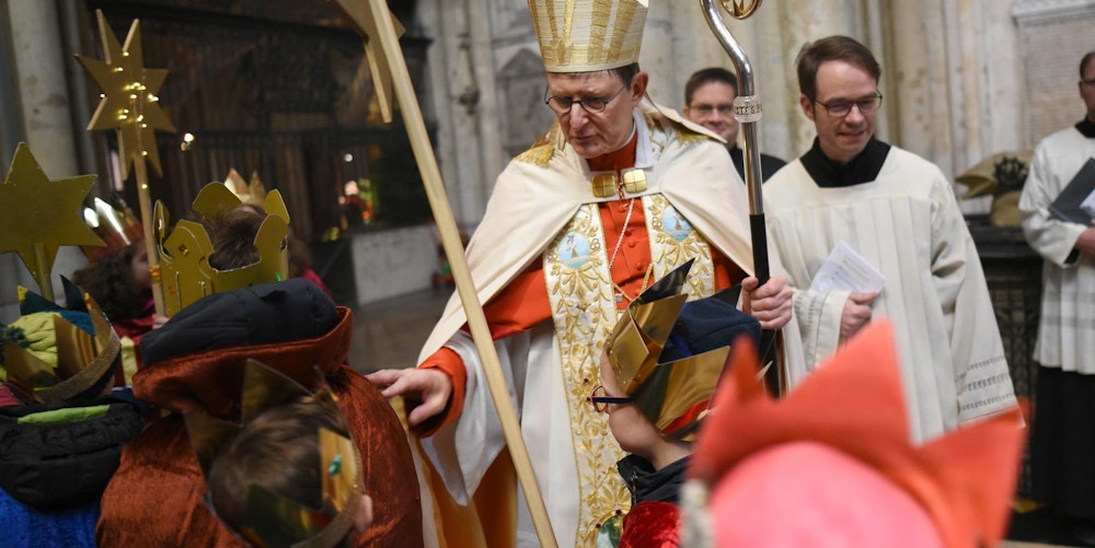 Bild Kardinal Woelki entsendet Sternsinger