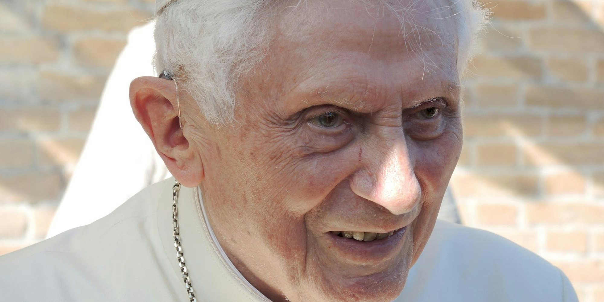 JosephRatzinger_Papst_Benedikt_XVI.