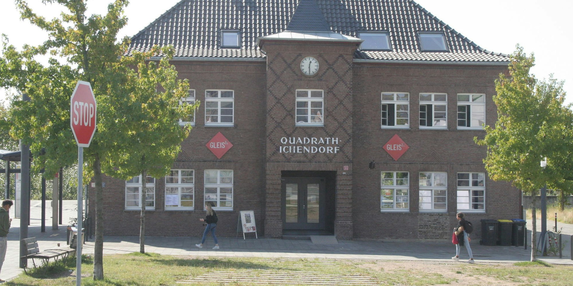 Der Kulturbahnhof Gleis 11.