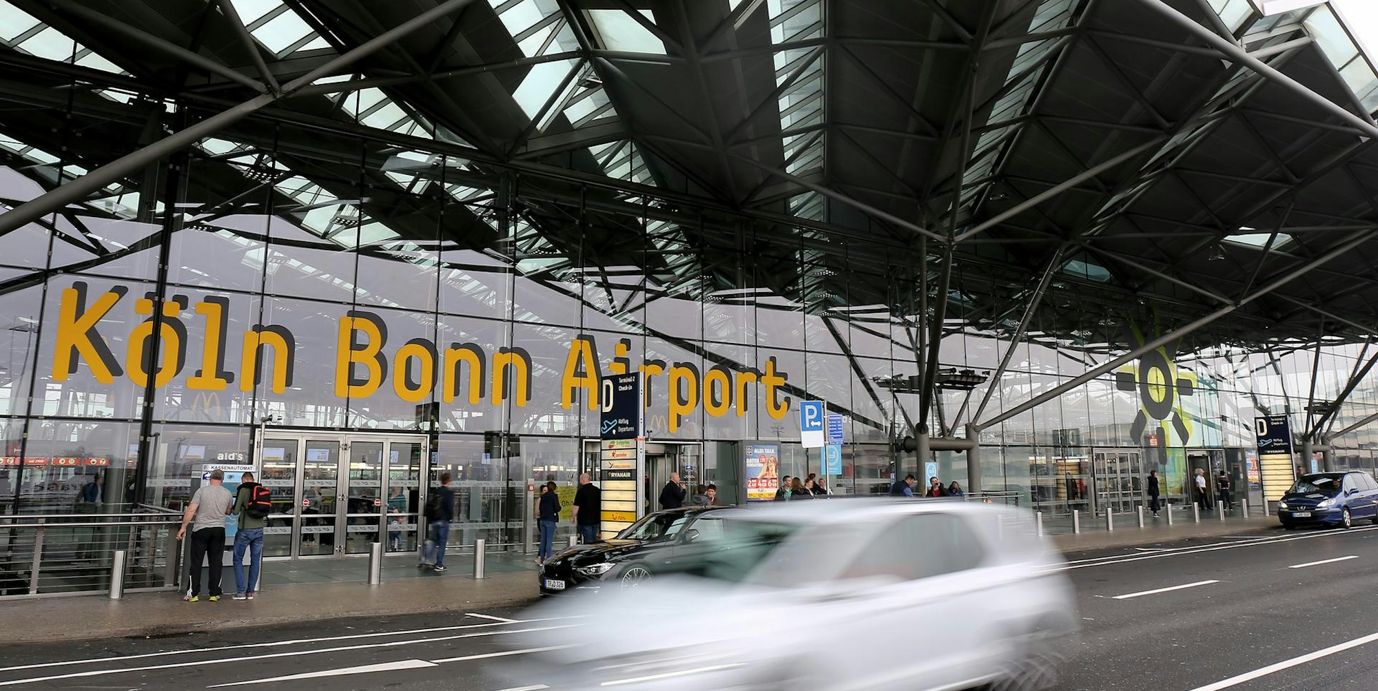 Airport_Köln_Bonn