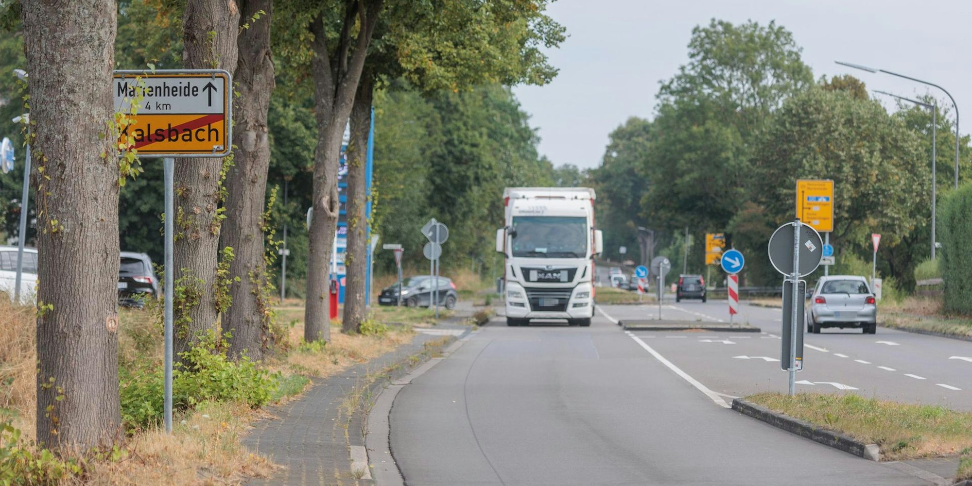 Auf der Bundesstraße in Kalsbach herrscht nun Tempo 30. Der Oberbergische Kreis hat bereits eine erste Geschwindigkeitskontrolle durchgeführt.