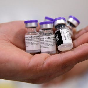 Symbolbild Biontech Impfung