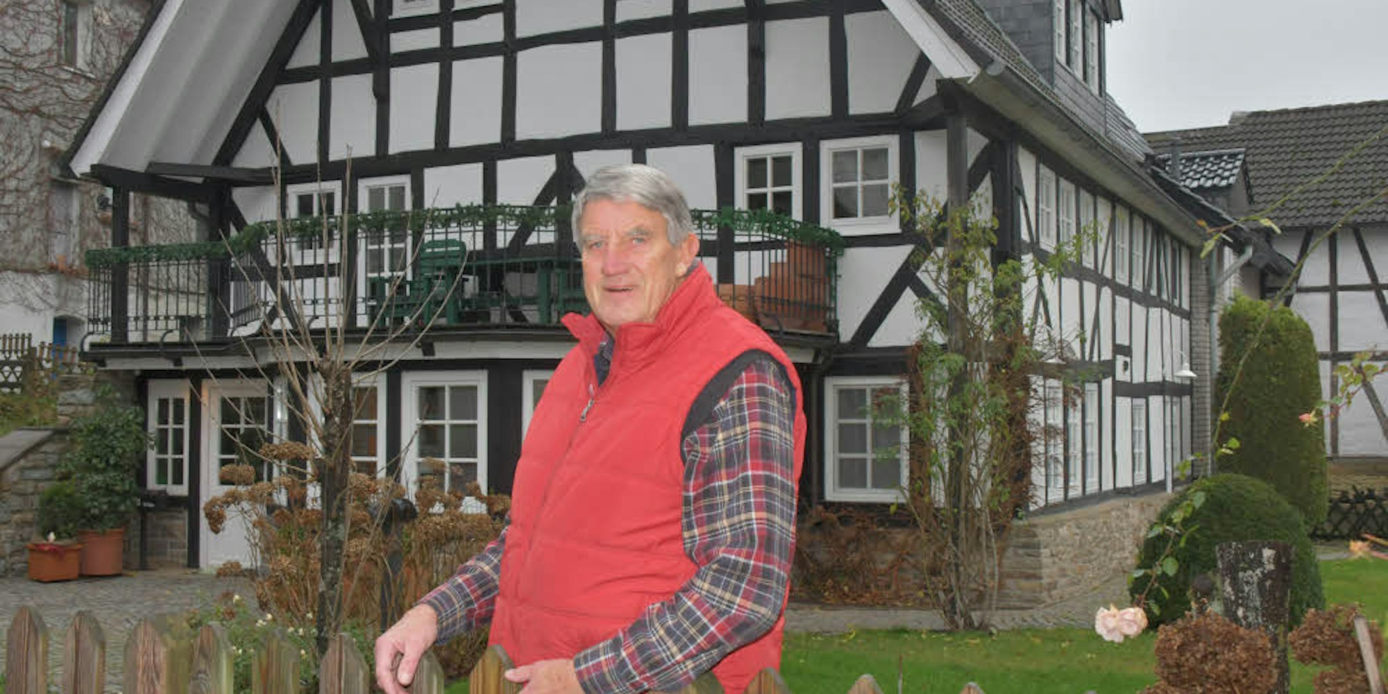 Im Oberbergischen zu Hause ist der gebürtige Emsländer Friedrich Wilke seit Mitte der 70er Jahre. Heute wird er 75.