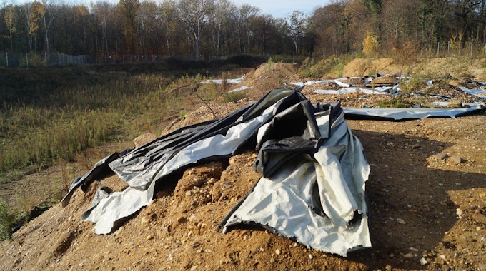 Die Sanierung der Altlast auf dem Edelhoff-Gelände im Hambacher Forst geht gut voran.