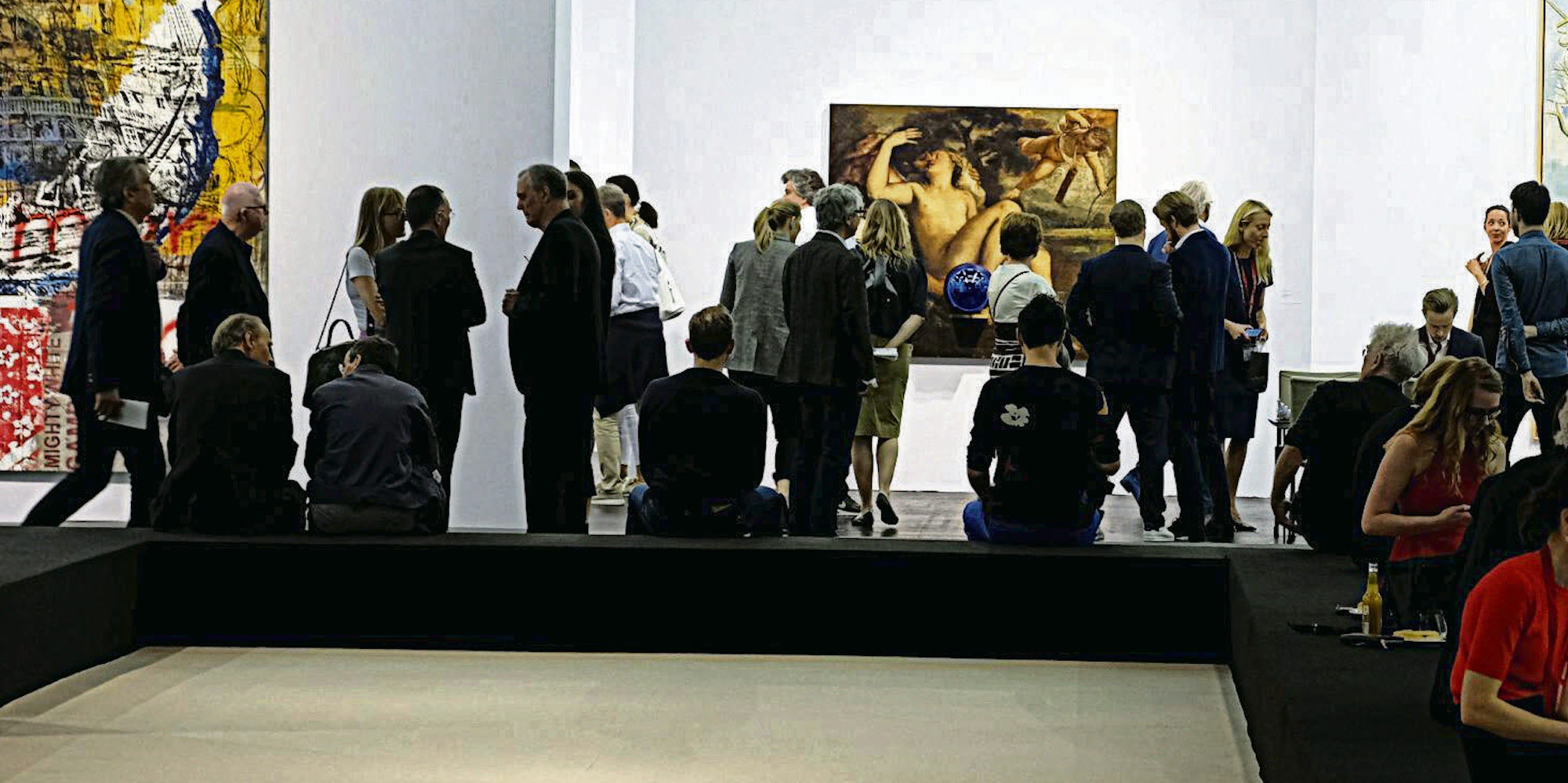 Besucher auf der Art Cologne