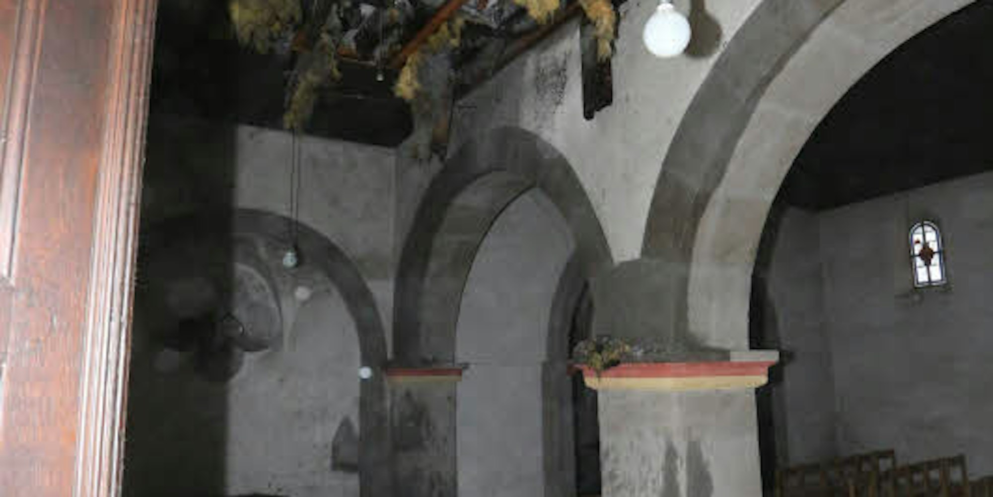 Die Schäden im Inneren des Gotteshauses durch Rußentwicklung und Löschwasser sind erheblich.