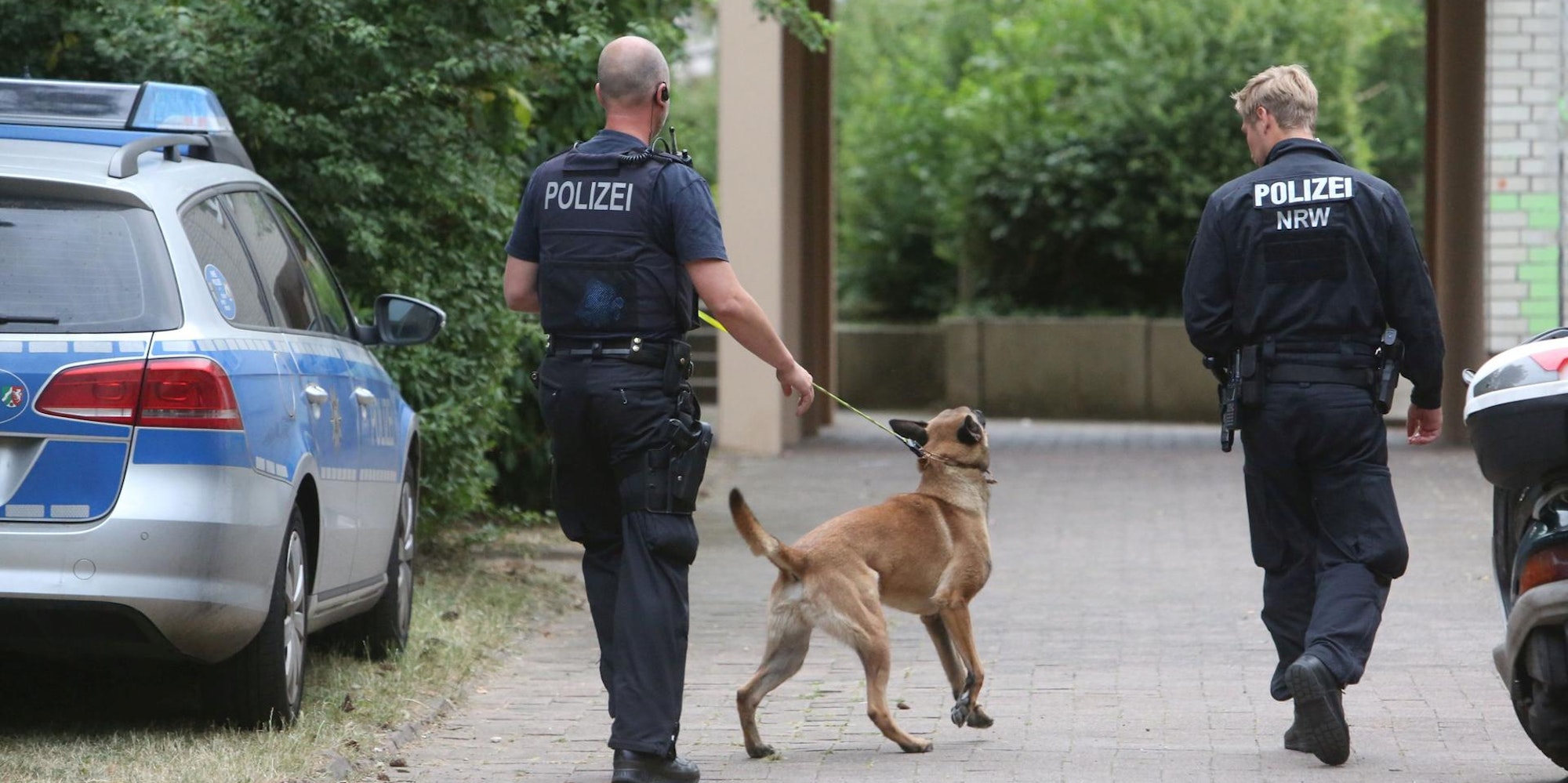 Razzia Polizei Tannenbusch 6 rkl