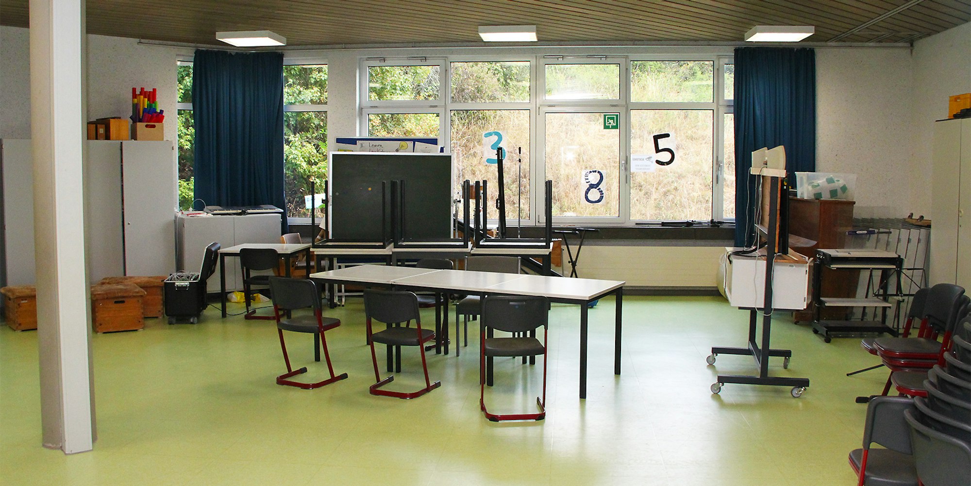 An beiden Standorten der Ahr-Grundschule fehlen Räume. Am Standort in Blankenheim findet in diesem Mehrzweckraum neben Sport- und Musikunterricht auch der Förderunterricht statt.