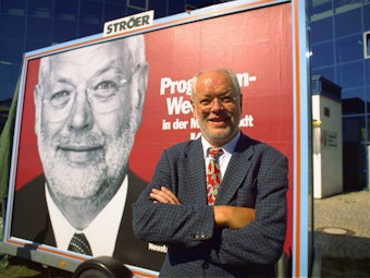 Wahlkampf für die CDU: Harry Blum war in seiner eigenen Partei als Kandidat umstritten und wurde am 12. September 1999 zum OB gewählt.