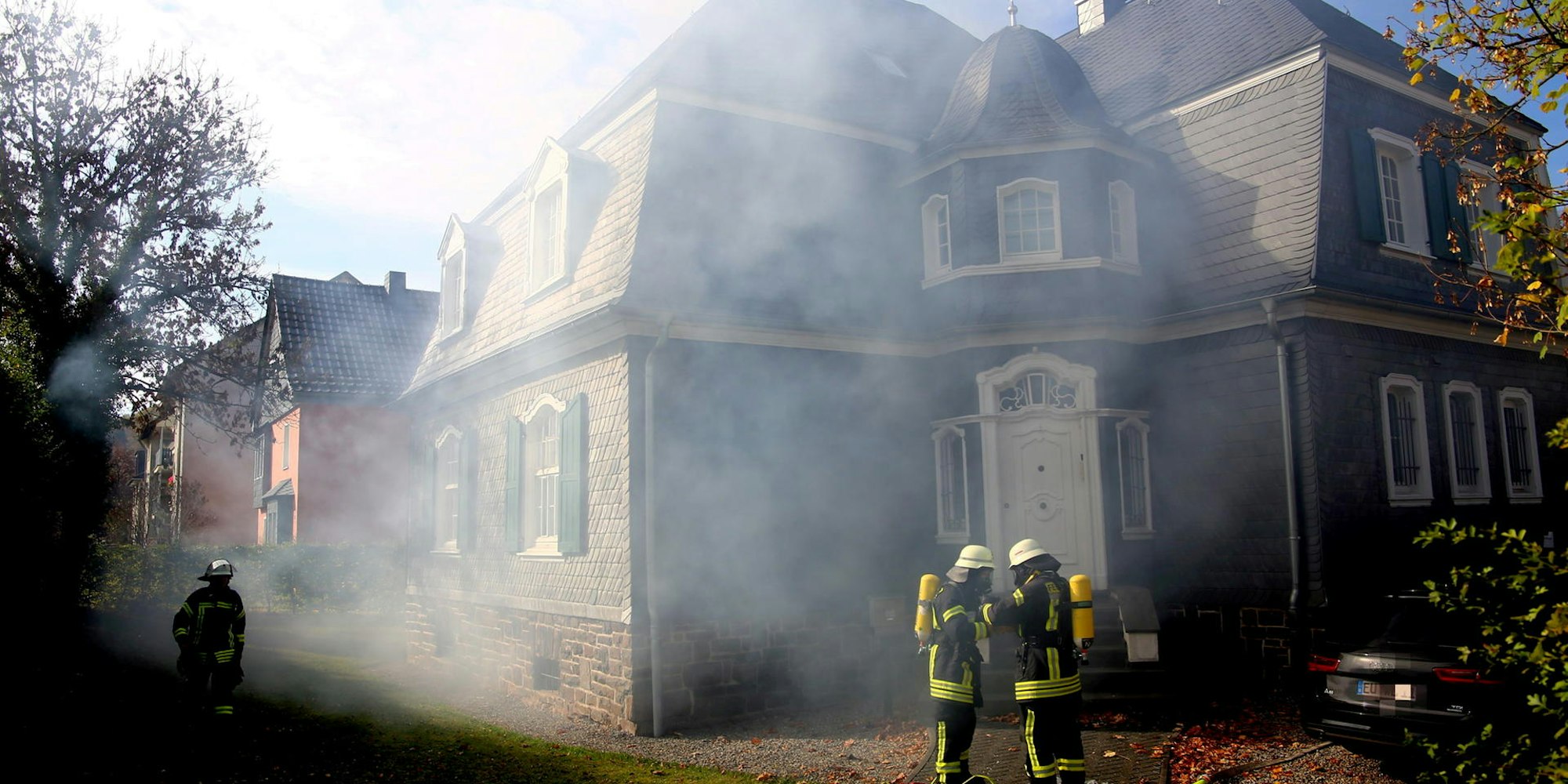 Bei einem Brand in einem Anbau der Poensgen-Villa in Schleiden entstand am Dienstagnachmittag Sachschaden.
