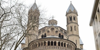 Drei Kichen für jeden Geschmack: Wer im Herzen Kölns heiraten will, kann St. Aposten wählen.