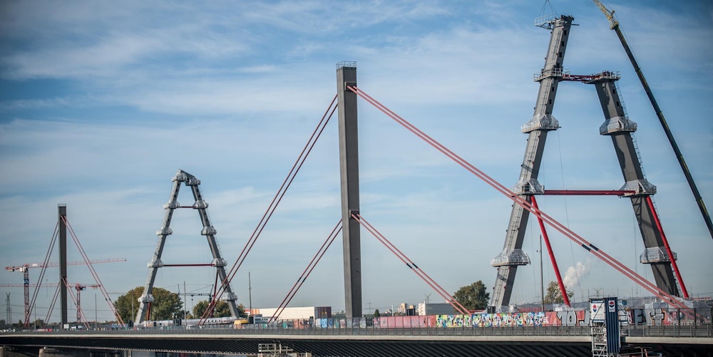 LEV-Rheinbrücke