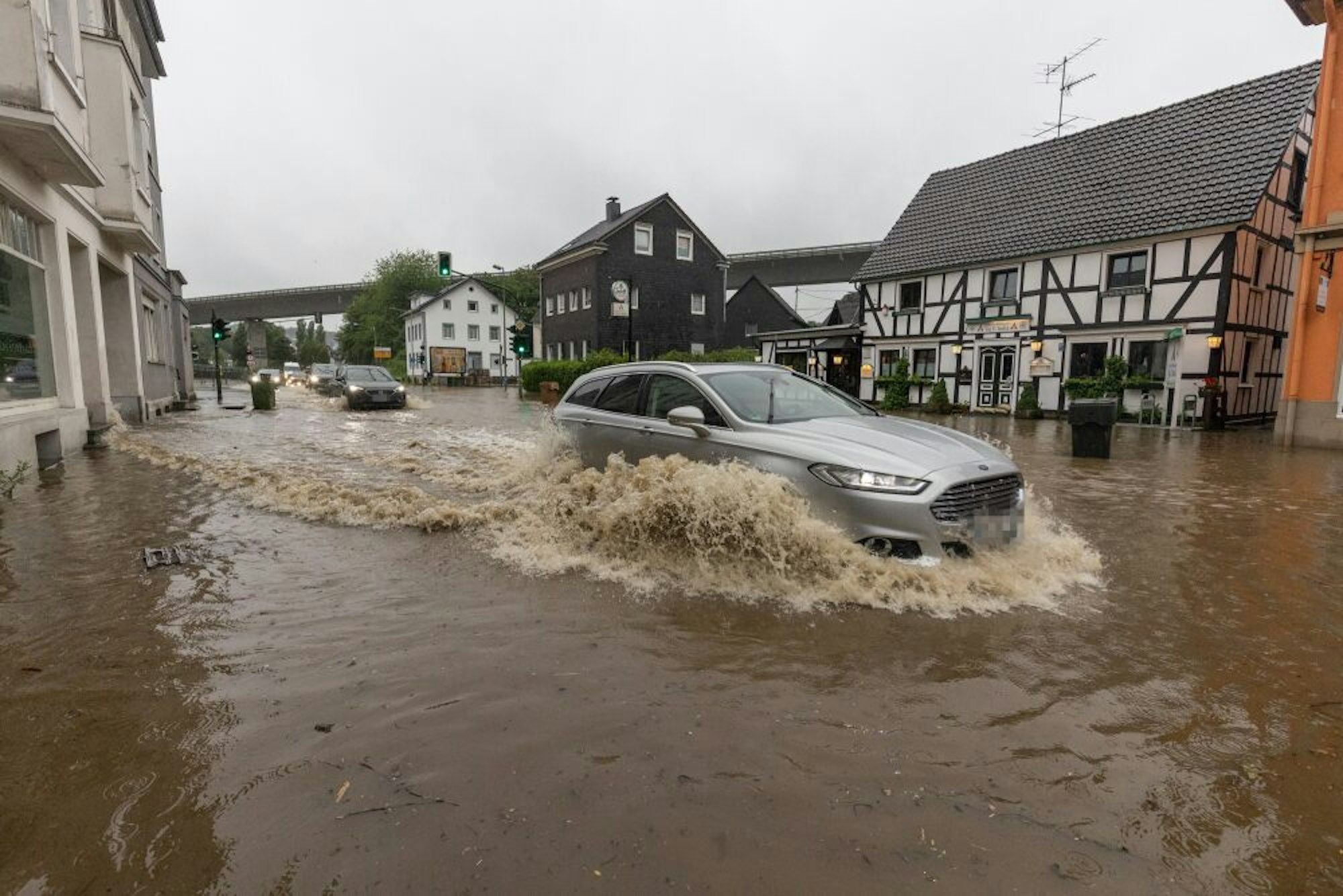 Bilder wie dieses von der Flutkatastrophe in diesem Jahr könnte es in Zukunft öfter geben.