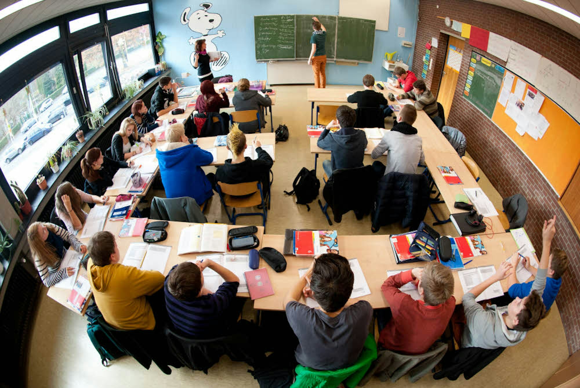 Die Lehrer in den Schulen Nordrhein-Westfalens fehlen immer öfter.