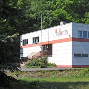 Die Inform-Halle Am Stockberg 15 wird bis 2019 zur Lebenshilfe-Werkstatt umgebaut.