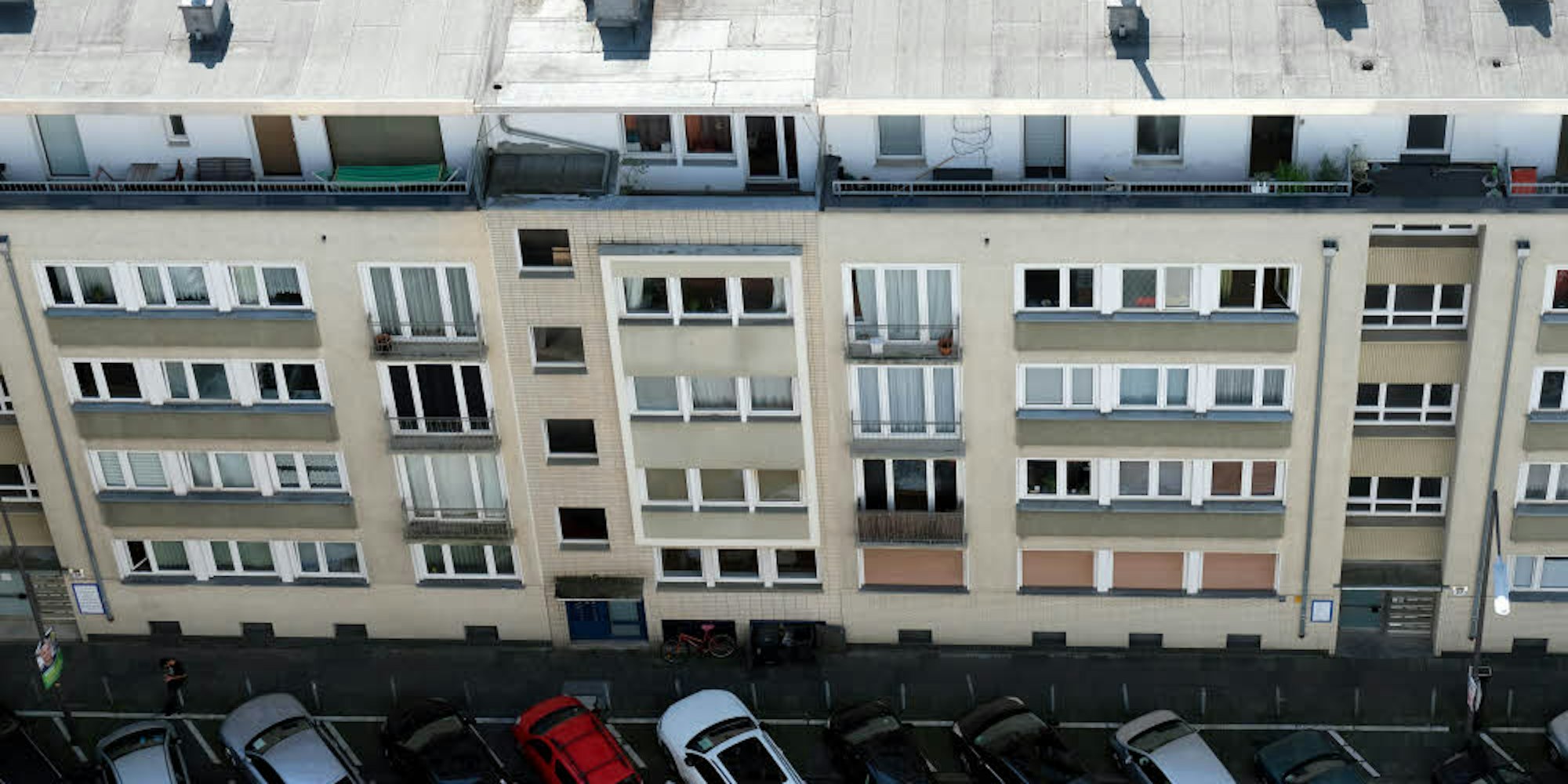 Die hohe Nachfrage auf dem Kölner Wohnungsmarkt sorgt für steigende Mieten (Symbolbild)
