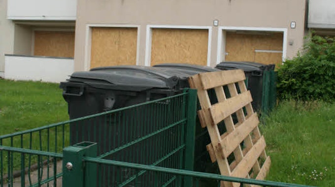Das Wohnheim für Obdachlose und Flüchtlinge in Quadrath-Ichendorf soll bald abgebrochen werden.