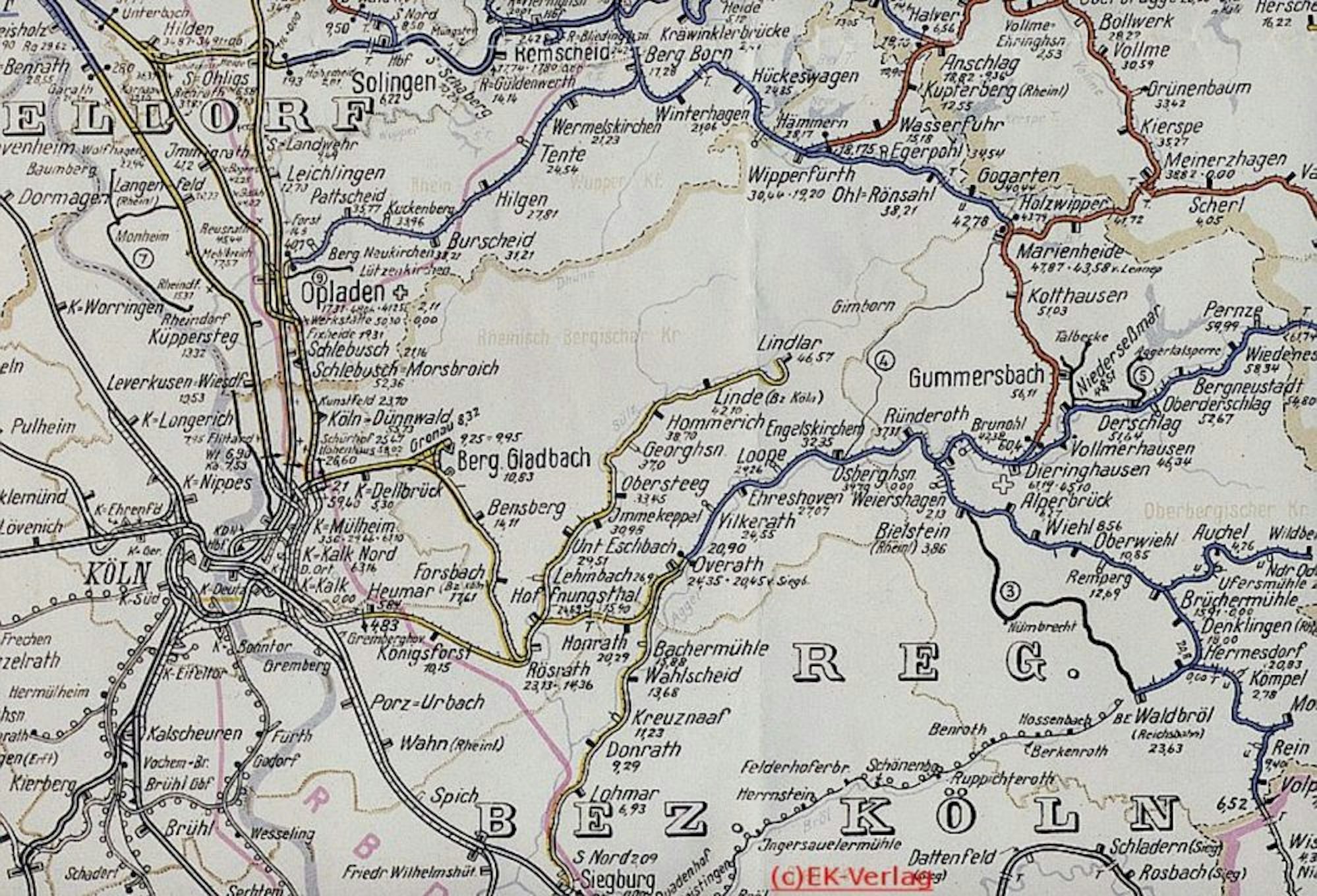 Das Bahnnetz um 1950: Neben der Strecke zwischen Overath (rechter Bildrand) und Siegburg (unten) existieren auch die zwischen Bergisch Gladbach und Rösrath sowie zwischen Hoffnungsthal und Lindlar nicht mehr.