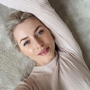 Model Lena Gercke auf einem Instagram-Selfie vom 1. April
