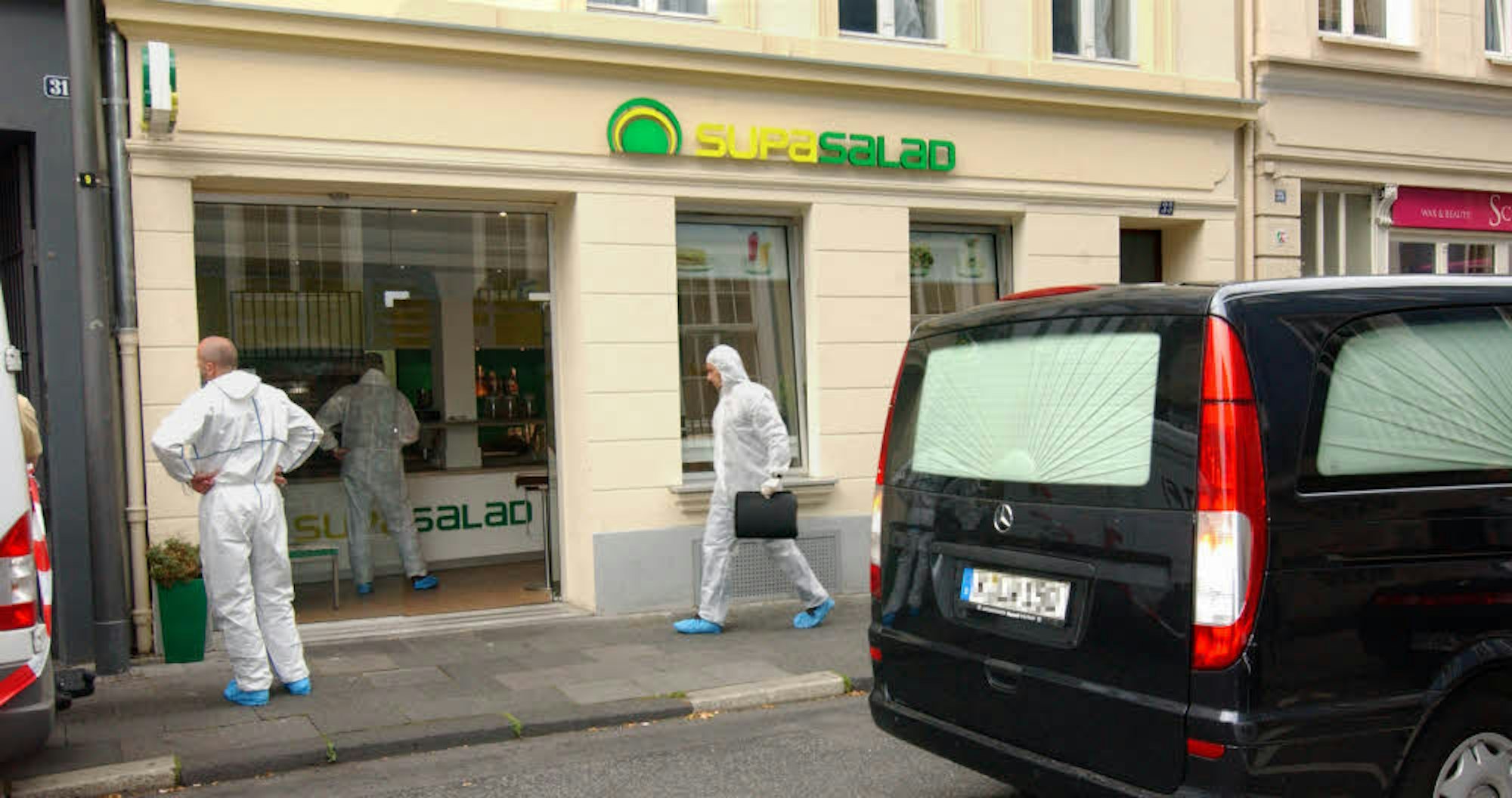 Tatort: In der Salatbar an der Gertrudenstraße wurde vor rund neun Jahren die 24-jährige Chefin umgebracht.