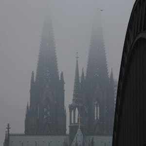 Köln Dom Nebel