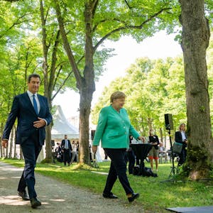 Merkel und Söder Treffen II
