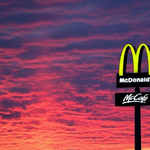 McDonaldsSymbol_Nacht