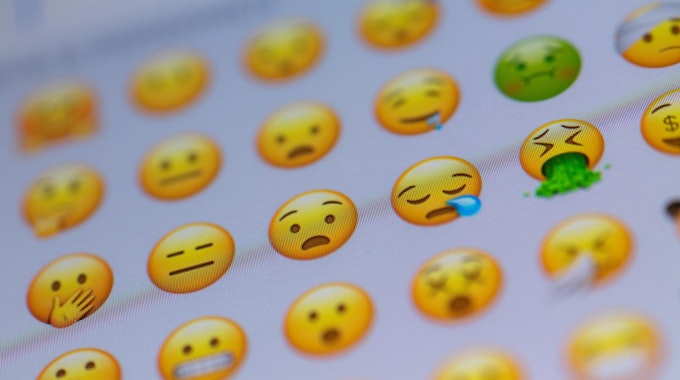 Verschiedene Emojis auf WhatsApp.