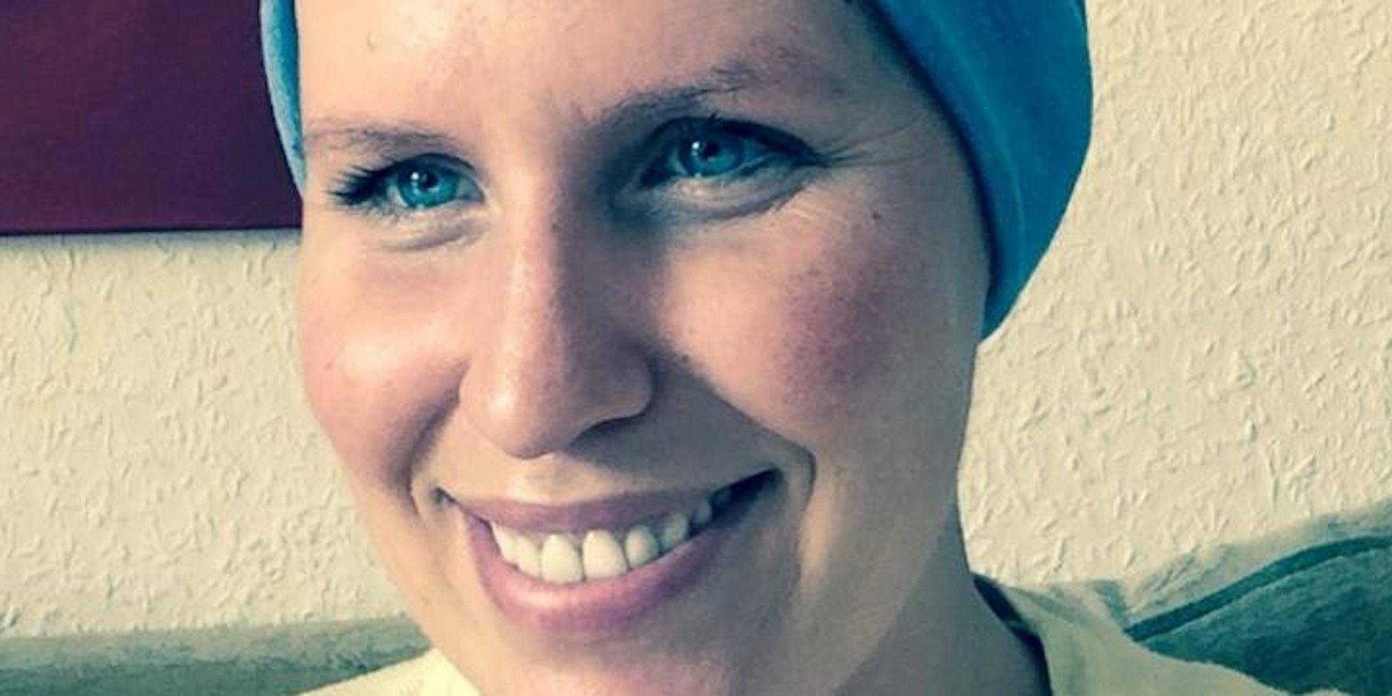 Nicole Staudinger ist inzwischen wieder vom Krebs geheilt und hat aufgeschrieben, wie das damals war – kurz nach der Diagnose: Brustkrebs.