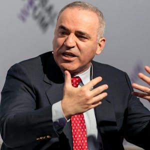 garry Kasparow 2502