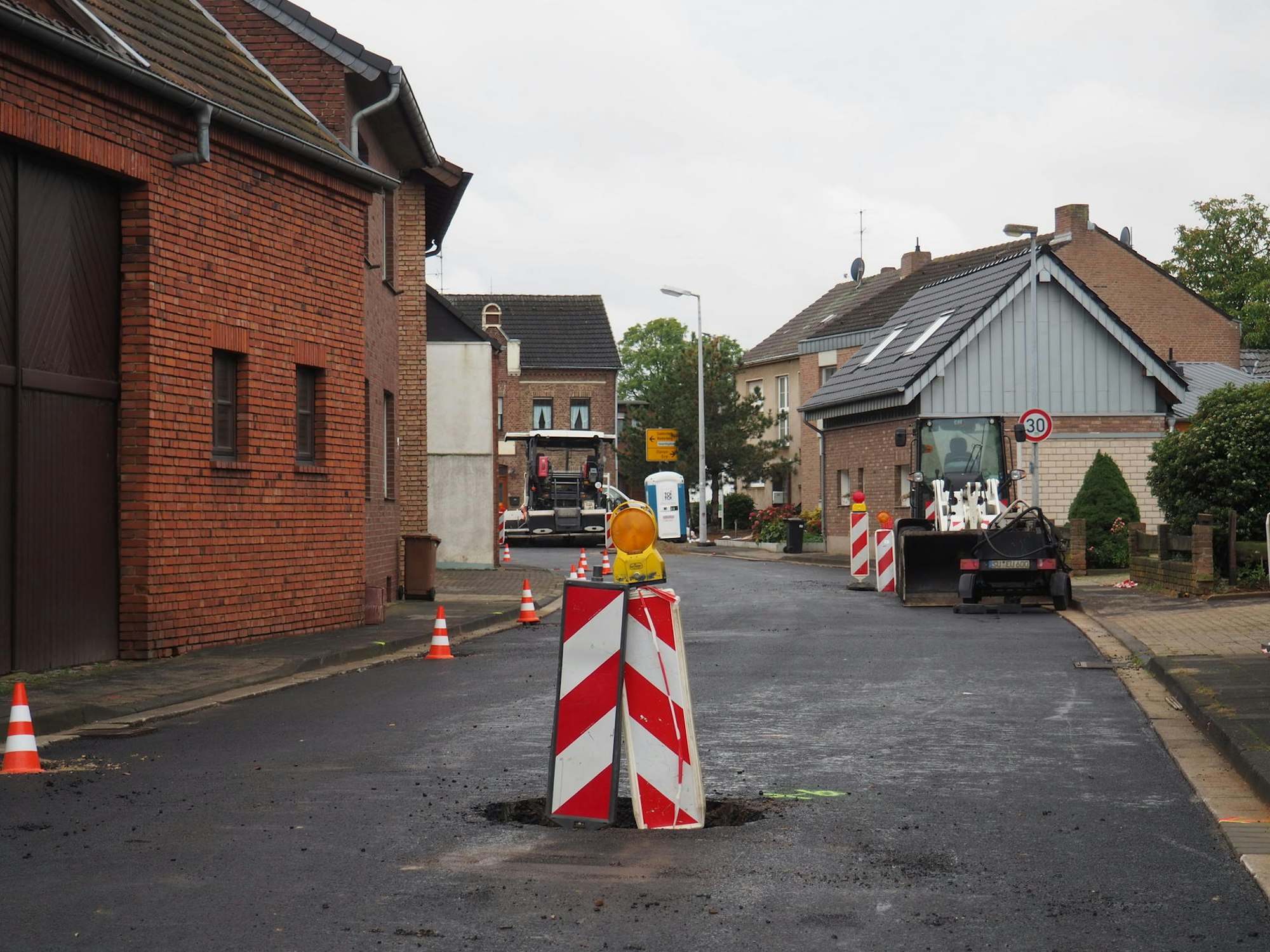 Am Freitag hat der Straßen NRW die Graf-Emundus-Straße in Friesheim freigegeben.