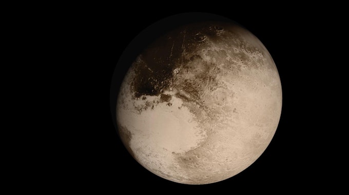 Pluto James Webb NASA 061022